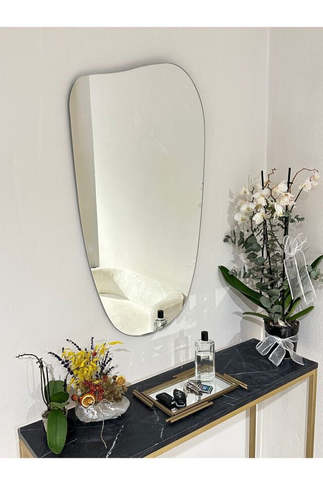 Asimetrik Çerçevesiz Ayna 50x90cm