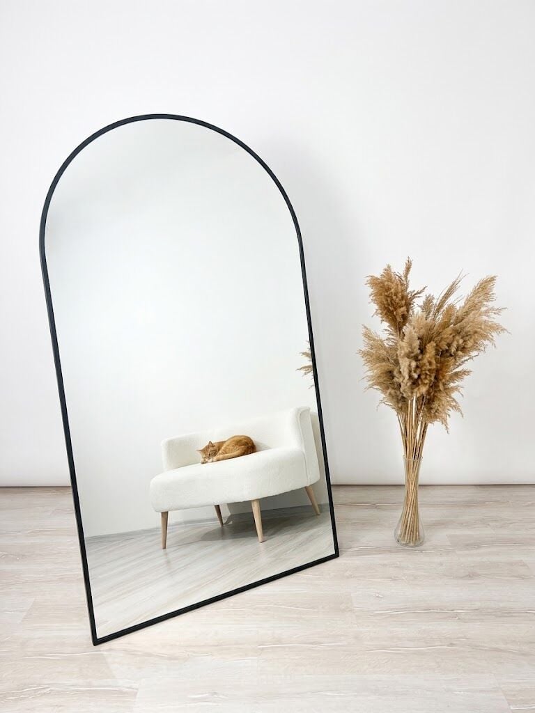 Metal Çerçeve Siyah Oval Ayaklı Boy Aynası 100x180